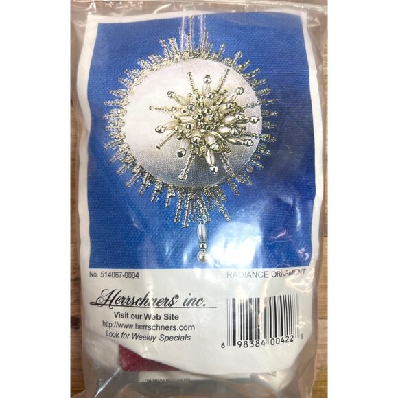 Herrschners Radiance Ornament Beaded Kit - Picture 1 of 3